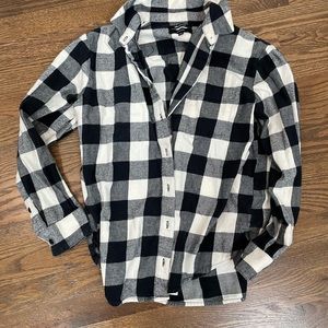 Black and white plaid shirt size small. Oversized.